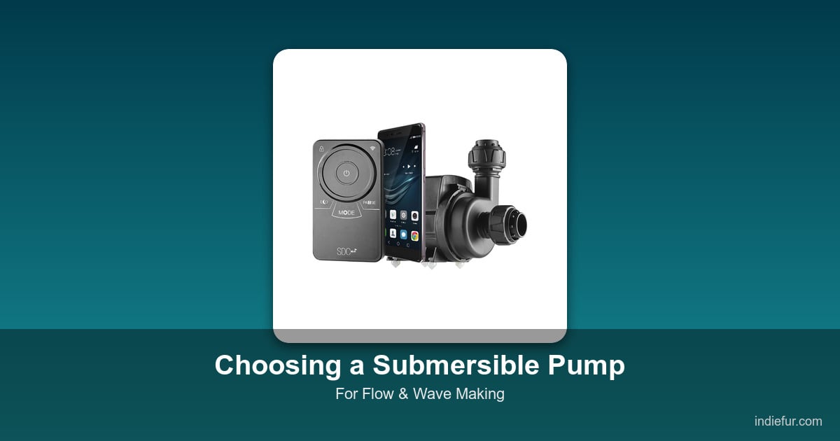 Sicce Syncra SDC DC-driven submersible pump with ContrALL app controller